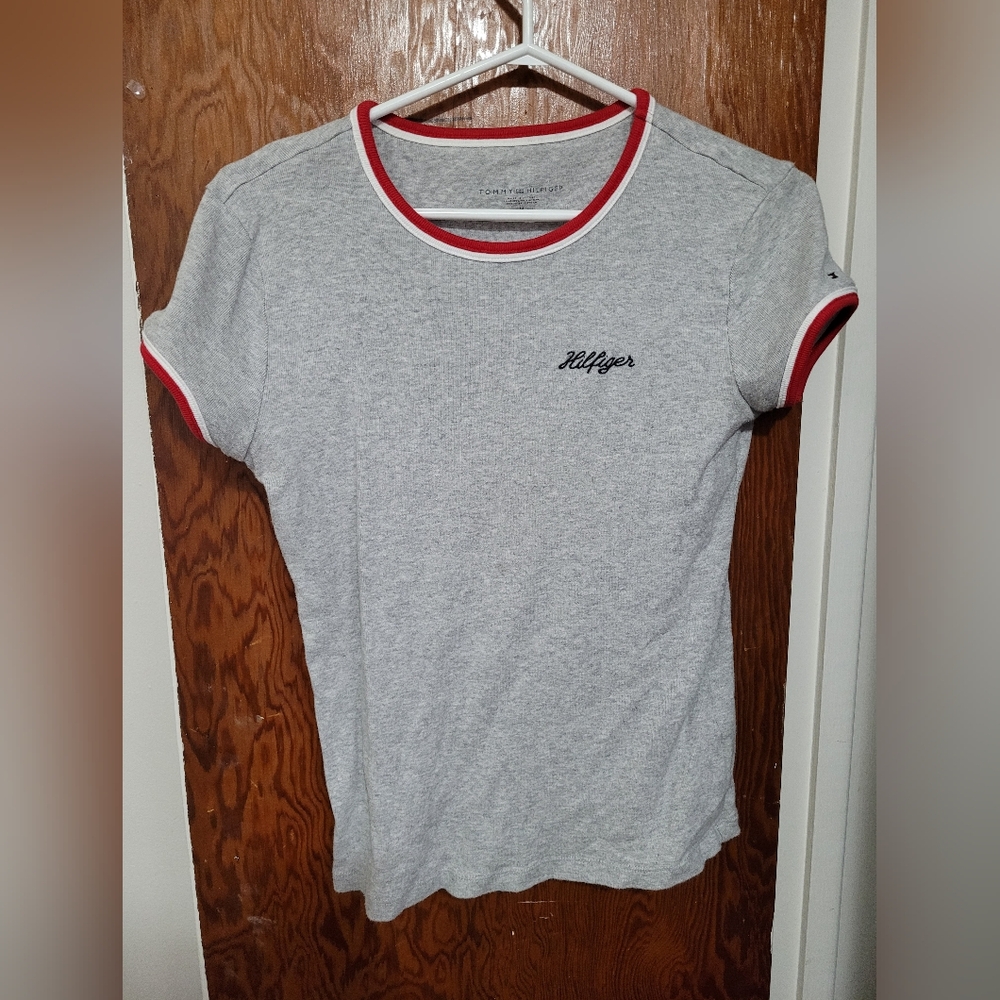 Tommy Hilfiger gray short sleeve shirt